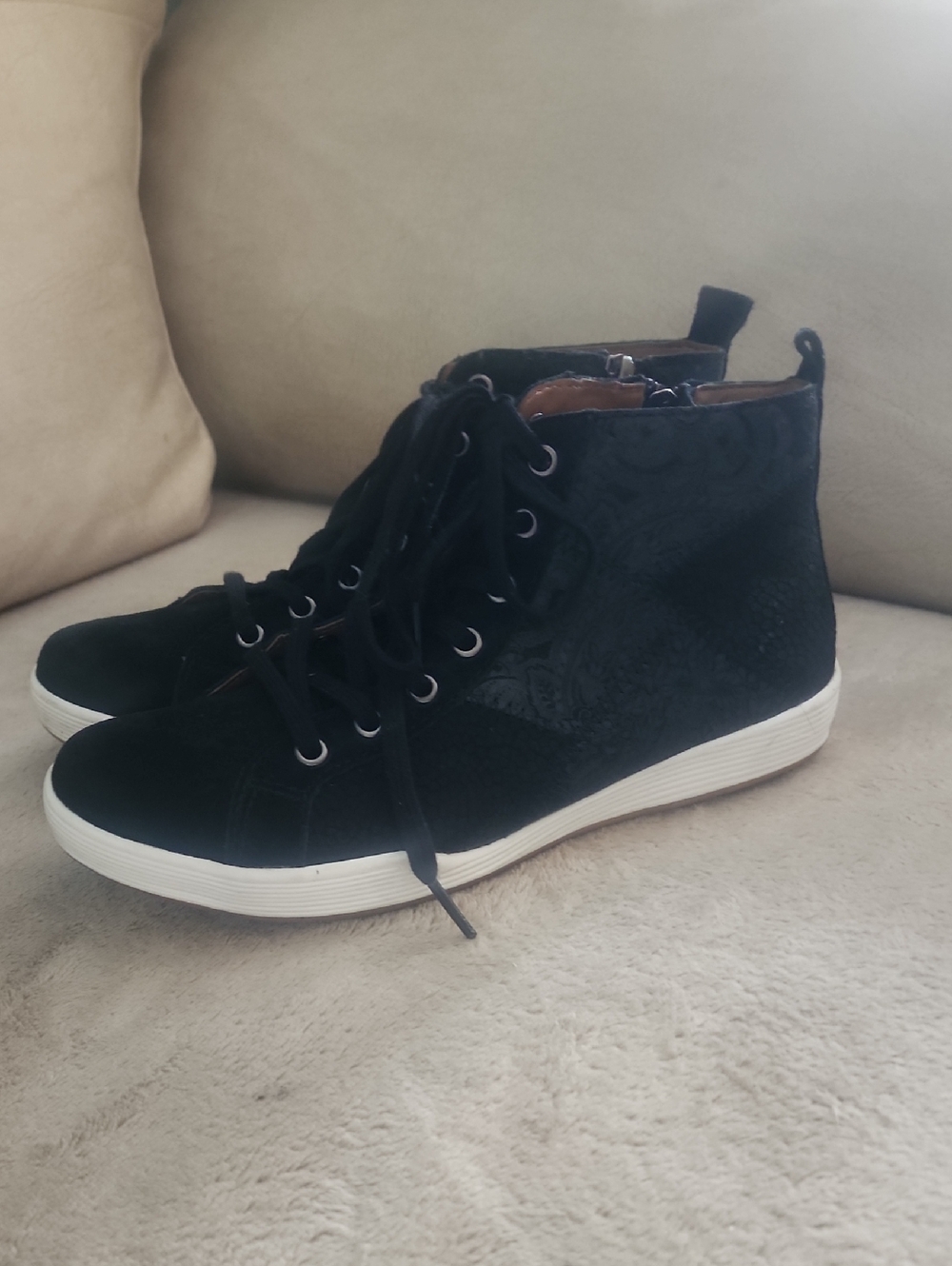 Comfortiva Black Suede Lace-Up High-Top Sneakers